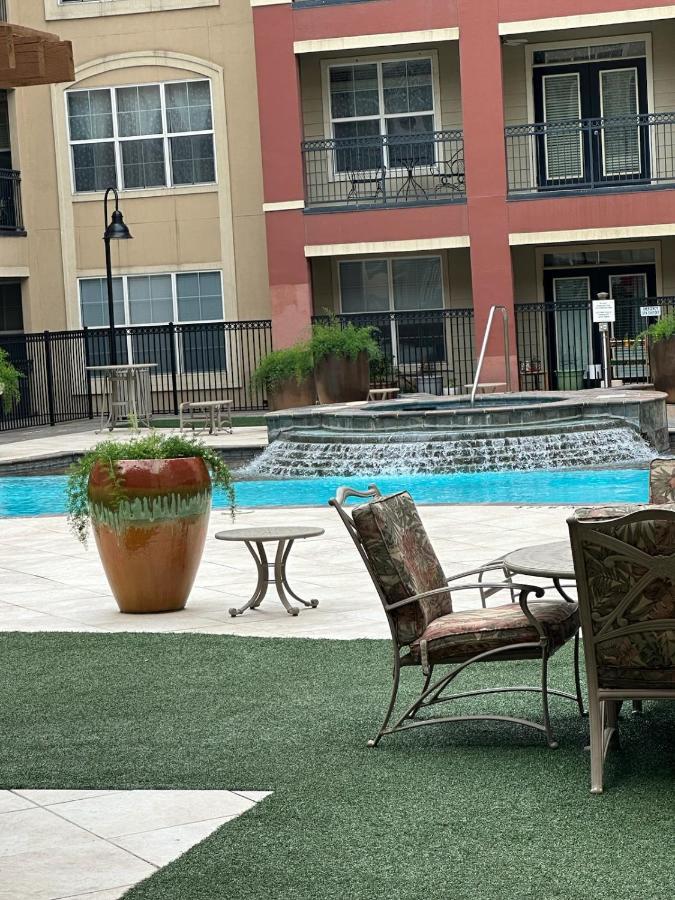 Blueplatinum Luxury Apartment Houston Exterior photo